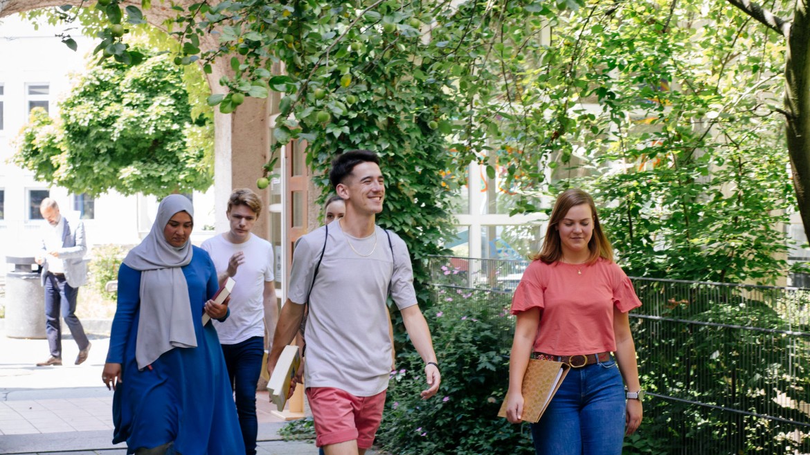 Fakultät 11 angewandte Sozialwissenschaften der Hochschule München (Foto: Ulrike Myrzik) Symbolbild Fakultät 11 angewandte Sozialwissenschaften der Hochschule München